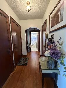 HAGERSVILLE- UPPER LEVEL 2 BDRM   30 FT X 16 FT BONUS ROOM AVAIL - Photo 6