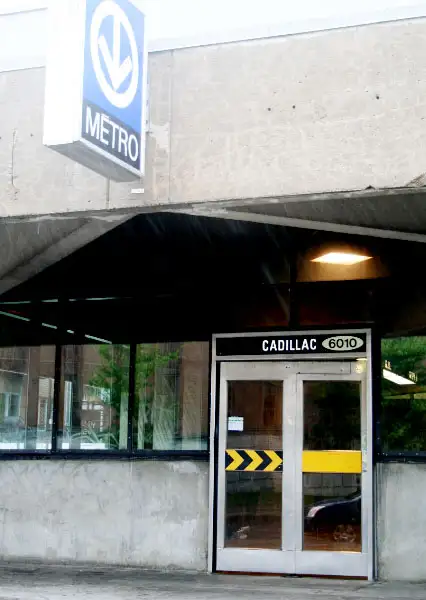GRAND 5 ½ TOUT RÉNOVÉ ET MEUBLÉ PRÈS DU MÉTRO CADILLAC