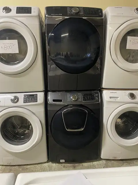 Laveuse sécheuse frontales grises charbon Samsung (remis à neuf)