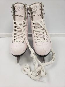(B1535) Bladerunner Aurora Women's Figure Skates
