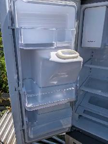 Samsung stainless steel fridge - Photo 4