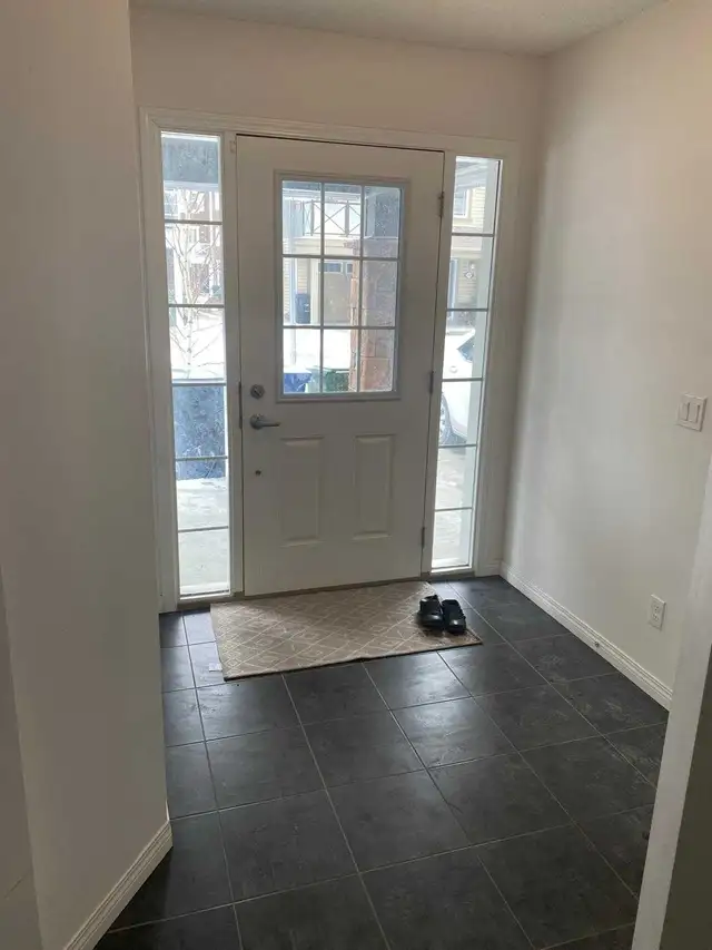 beautiful townhouse of three floor for rent