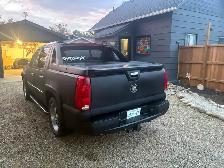 Check this out! 2008 Cadillac Escalade EXT Luxury 4WD Truck/ SUV - Photo 4