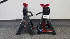 Set of 2   2-Ton Jack Stands