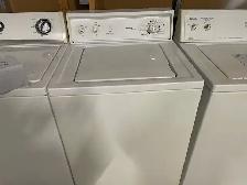 Laveuse seule traditionnelle blanche Kenmore