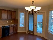 Pet Friendly 2 Bedroom 1 Bathroom House in Penhold! - Photo 3