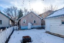 Calgary 3 Bed 1 Bath Upper Suite Mount Pleasant - Photo 24