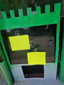 CHILDRENS THEATRE OR PLAYROOM DIVIDER
