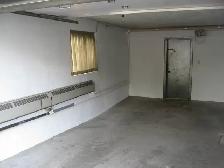 Garage louer rent, SEULEMENT Entreposage Auto, Saint(St)-Leonard - Photo 2
