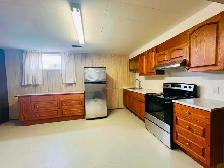 Private Room in Basement Suite – Available Sept 1 ($770/mo) - Photo 2