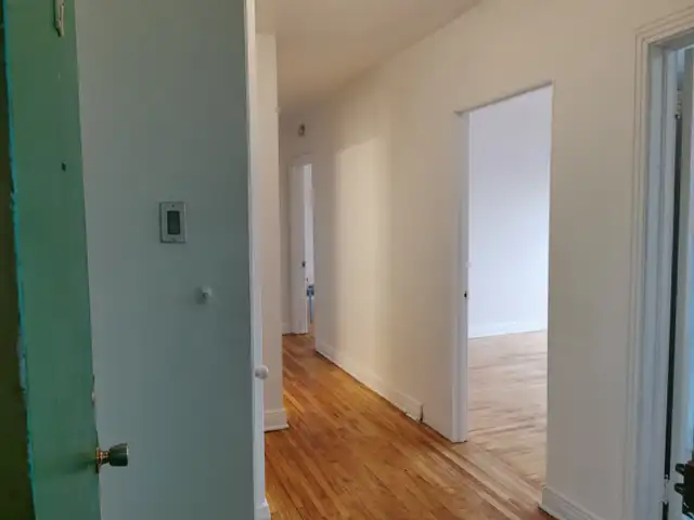 Big 4 1/2(3bedrooms) apartment for rent Cote des Neiges