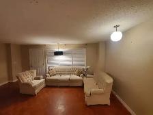 All-inclusive, Room in Premium Condo by Londonderry Mall - Photo 2