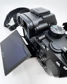 Sony Alpha a7 III 24.2MP Full-Frame Camera 454 Clicks $1249 - Photo 10