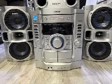 Sony HCD-GX470 HI FI Component system - Photo 2