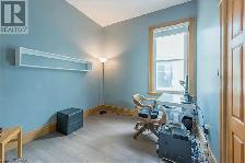 3-BEDROOM HOUSE FOR RENT IN EAST LONDON - Photo 6