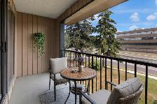 MOVE-IN READY CHARMING VARSITY VILLAS CONDO FOR SALE - Photo 9
