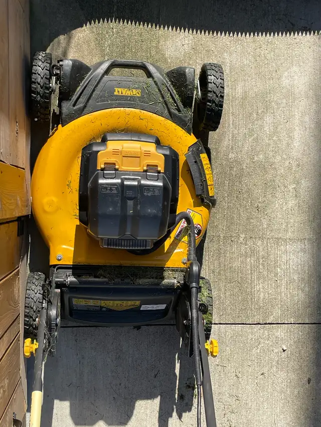 DeWalt Lawnmower