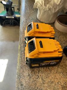 DeWalt Lawnmower - Photo 2