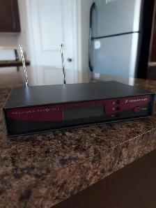 Sennheiser EW 100 G2 Pro Microphones & Wireless System - $600 - Photo 4