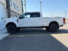 2022 Ford F350 Superduty Platinum Tremor - Photo 2