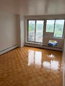 Painter and taper - Photo 4