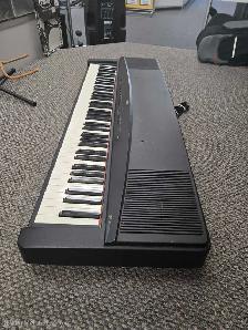 Yamaha YPP-55 76 Key Digital Piano - Photo 4