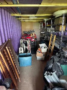 LIKE NEW Seacan-original owner with EXTRAS! - Photo 3