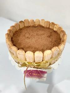 Best tiramisu cake made with fresh mascarpone cheese - Photo 6