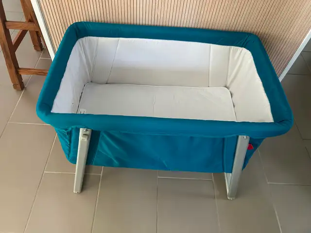 Baby Bassinet. Foldable, durable, and comfortable!