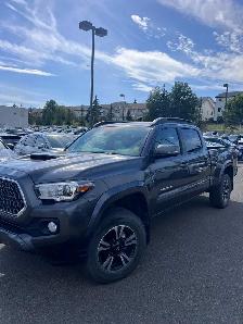 2018 Toyota Tacoma SR5 | Low Kms | No Accidents | 4x4 | - Photo 2
