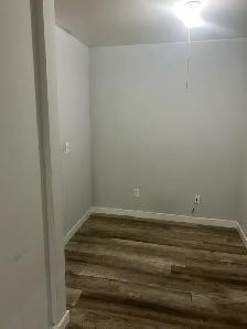 one bedroom legal basement in temple NE - Photo 3