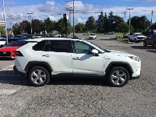 2019 Toyota RAV4 - Photo 6