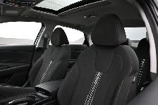 2025 Hyundai Elantra Preferred Call 902-466-9550 Apple CarPlay/A - Photo 4