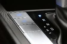 2025 Hyundai Elantra Preferred Call 902-466-9550 Apple CarPlay/A - Photo 7