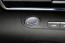 2025 Hyundai Elantra Preferred Call 902-466-9550 Apple CarPlay/A - Photo 13