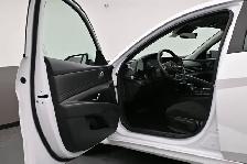 2025 Hyundai Elantra Preferred Call 902-466-9550 Apple CarPlay/A - Photo 19