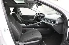 2025 Hyundai Elantra Preferred Call 902-466-9550 Apple CarPlay/A - Photo 29