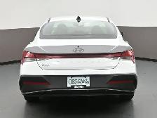 2025 Hyundai Elantra Preferred Call 902-466-9550 Apple CarPlay/A - Photo 32