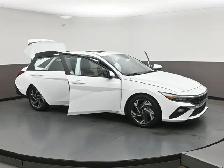 2025 Hyundai Elantra Preferred Call 902-466-9550 Apple CarPlay/A - Photo 52