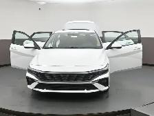 2025 Hyundai Elantra Preferred Call 902-466-9550 Apple CarPlay/A - Photo 53