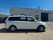 2009 Kia Sedona EX - Photo 2