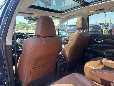 2023 Subaru Ascent Premier Premier! Bought Here, AWD, Nappa L... - Photo 12