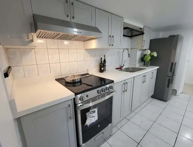 BEAUTIFUL NEWLY RENOVATED BASEMENT APARTMENT FOR RENT TORONTO