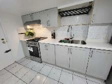 BEAUTIFUL NEWLY RENOVATED BASEMENT APARTMENT FOR RENT TORONTO - Photo 2