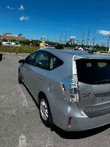 2013 Toyota Prius V 2013 TOYOTA PRIUS v HYBRID – 143,974 KM – SA - Photo 6