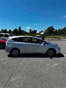 2013 Toyota Prius V 2013 TOYOTA PRIUS v HYBRID – 143,974 KM – SA - Photo 7