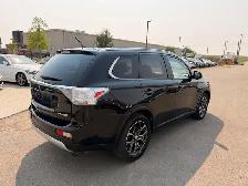 2015 Mitsubishi Outlander AWC : Fully Loaded - Photo 4