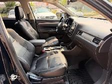 2015 Mitsubishi Outlander AWC : Fully Loaded - Photo 11