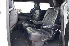 2025 Chrysler Pacifica Select FWD - Photo 10