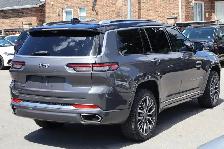 2023 Jeep Grand Cherokee Summit Reserve 4x4 6 Passnger - Photo 4